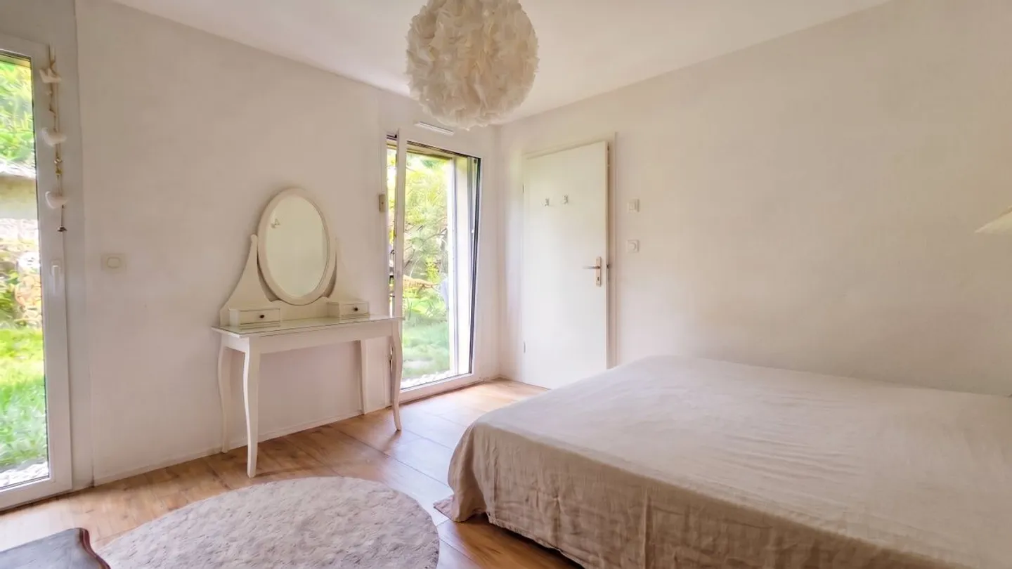 Pretty 2.5 room apartment with terraces and garden in Couvet - Photo 6 of 13