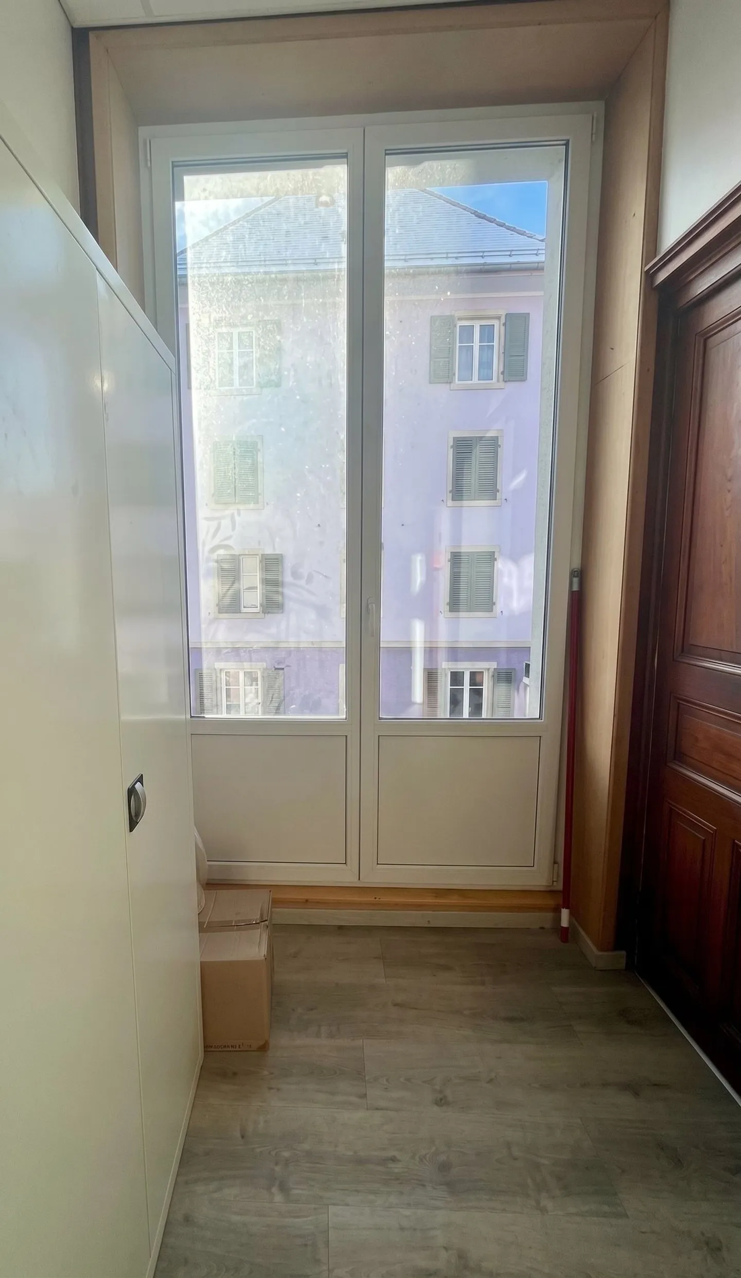   Faites une offre pour ce très bel Immeuble mixte, avec 14 garages et 18 places de parc - Photo 10 sur 13