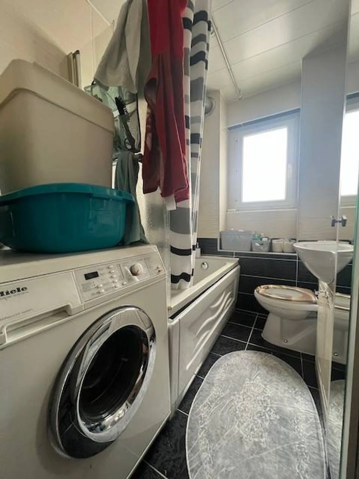 Pleasant 3.5 room apartment with balcony/Several apartments available - Photo 8 of 9