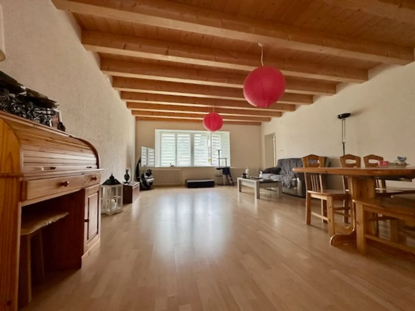 Casa accogliente a Verrières: Due appartamenti con terrazza, giardino e 3 posti auto - Foto 12 di 13