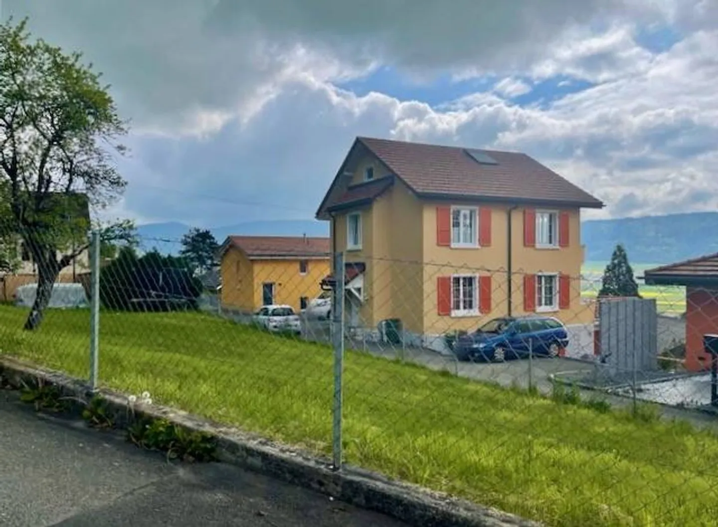 In esclusiva: Bella villa di 4,5 stanze su piano, bel lotto al confine della foresta - Foto 10 di 10