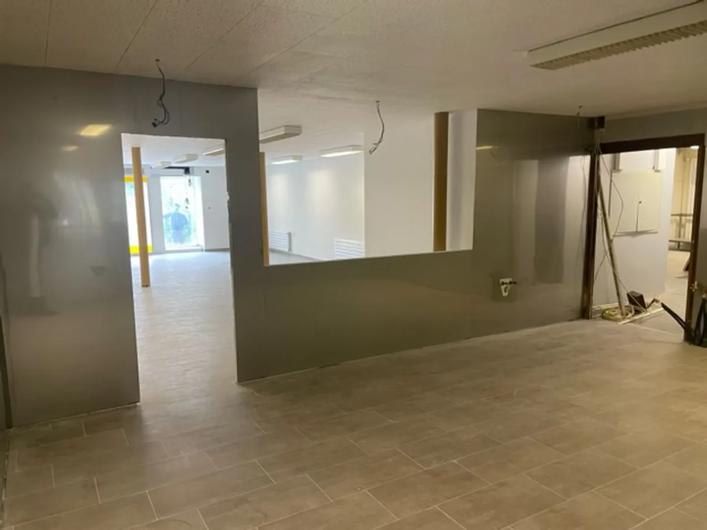 En exclusivité - Immeuble mixte au coeur des Ponts-de-Martel - CHF 800'000.- - Photo 4 sur 13