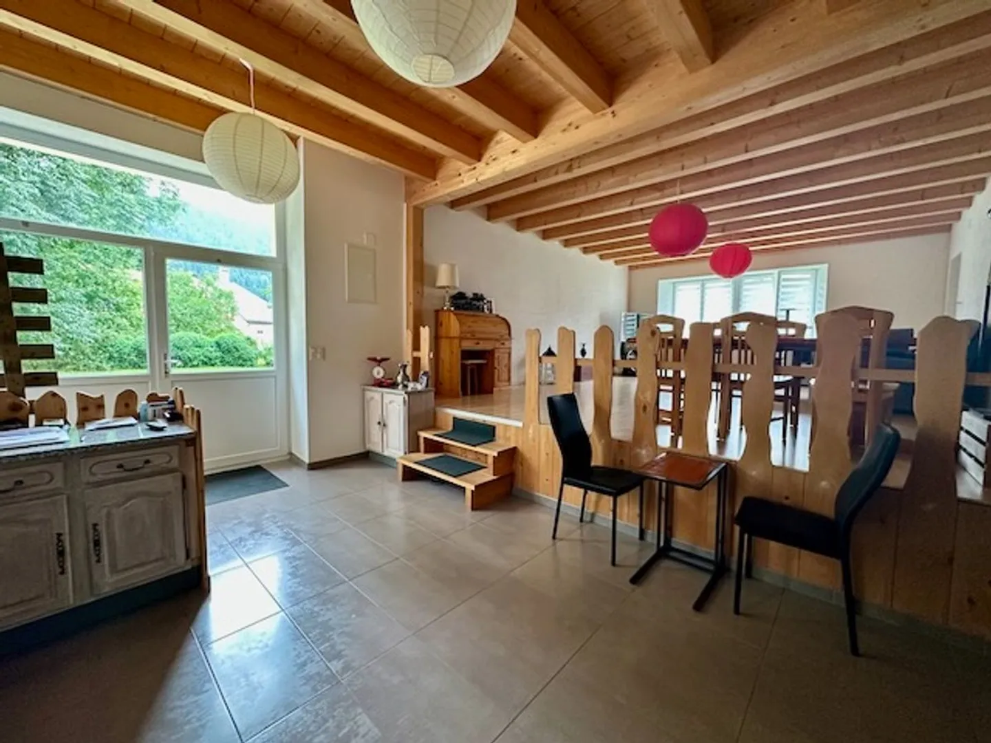 Casa accogliente a Verrières: Due appartamenti con terrazza, giardino e 3 posti auto - Foto 11 di 13