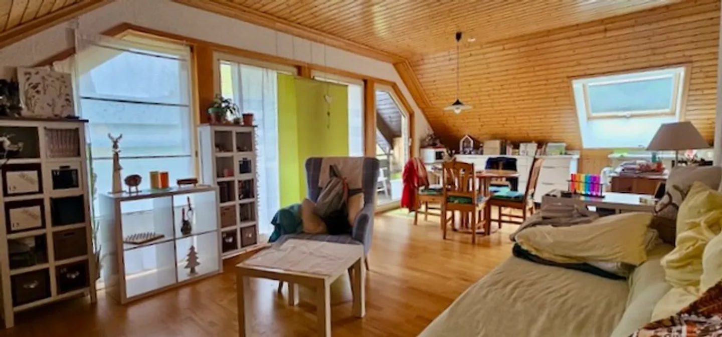 Wunderschönes Familienhaus mit 4 Wohnungen in Sainte-Croix - Foto 7 von 13