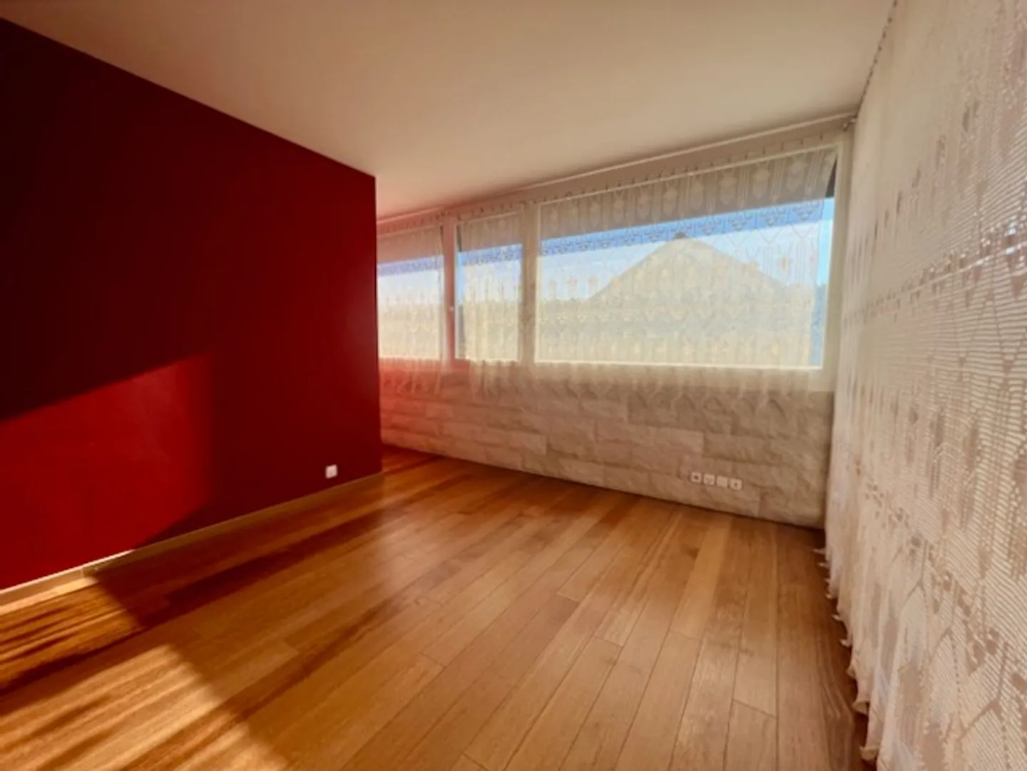 Fai un'offerta per questa splendida villa eccezionale, con vista sul lago e sulle Alpi - Foto 9 di 13
