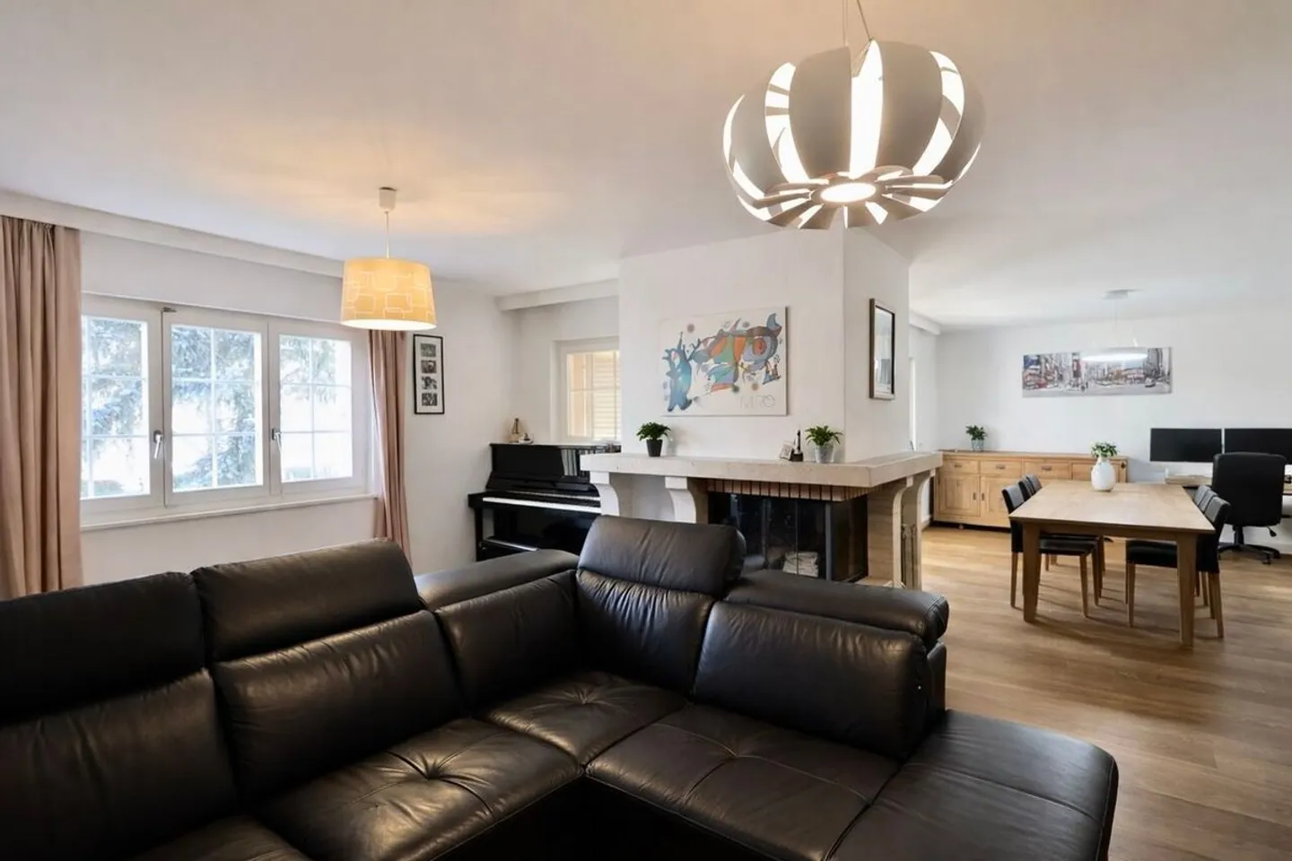 6,5-ZIMMER-VILLA, GENERÖSE VOLUMEN UND HOHES ERWEITERUNGSPOTENZIAL - Foto 5 von 12