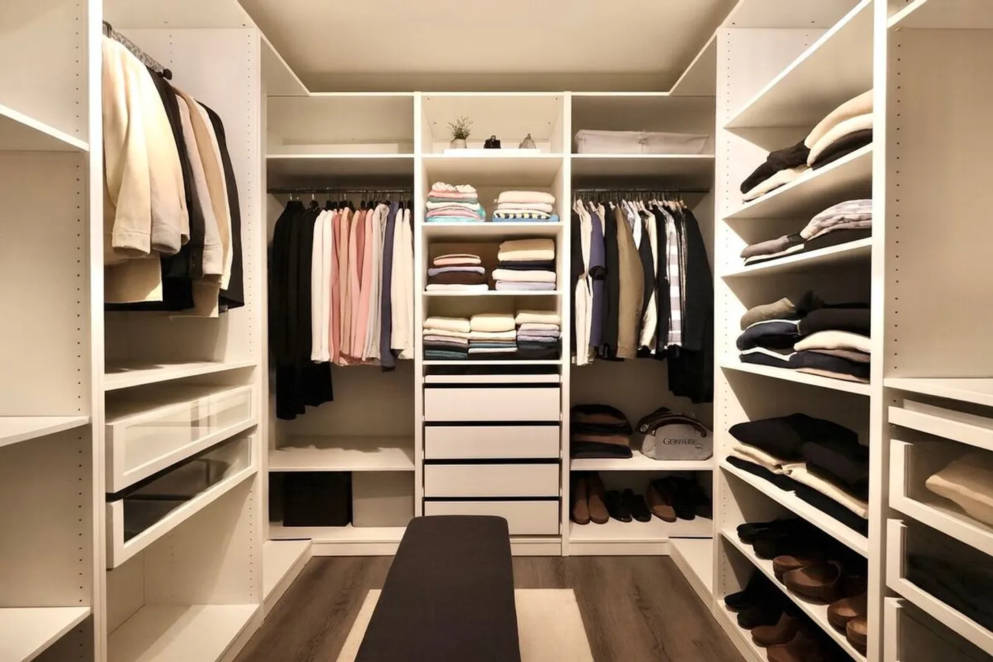 Modernes Apartment mit atemberaubendem Blick - Foto 4 von 8