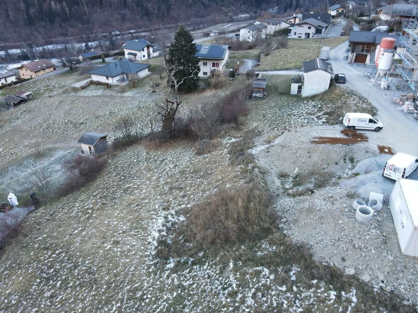 OPPORTUNITÀ RARA: TRE TERRENI EDIFICABILI A MARTIGNY-CROIX - Foto 3 di 4