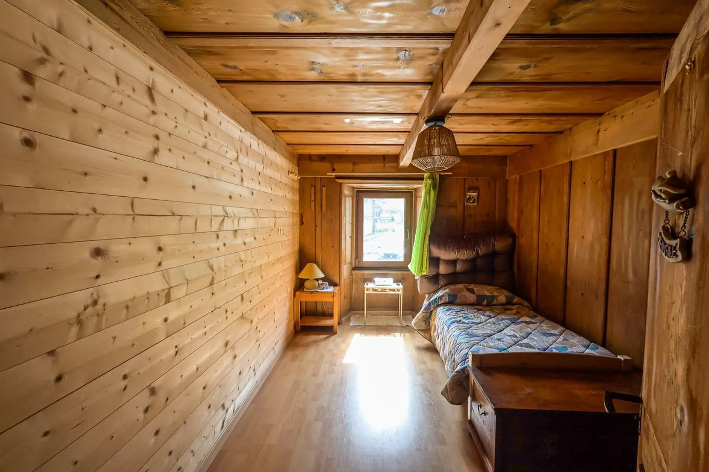 CHARM AND AUTHENTICITY: HOUSE WITH BARN - Photo 7 of 13