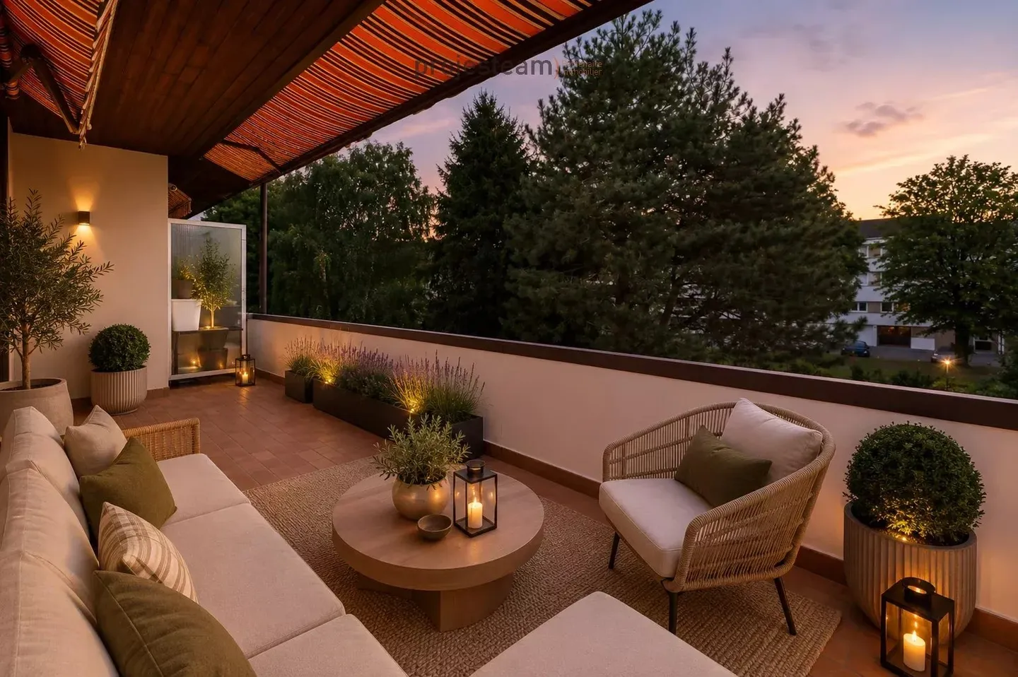 Appartamento con camino, ristrutturato con cura, grande balcone esposto a sud, in un contesto verde e familiare - Foto 13 di 13