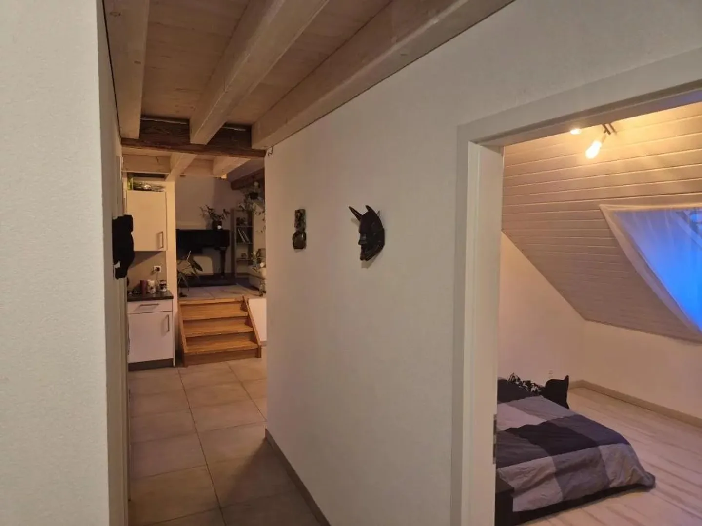 In affitto ad Aclens – Superbo appartamento 2.5 con soppalco – Un gioiello nel cuore di un villaggio tranquillo, a 10 minuti da Morges - Foto 8 di 11
