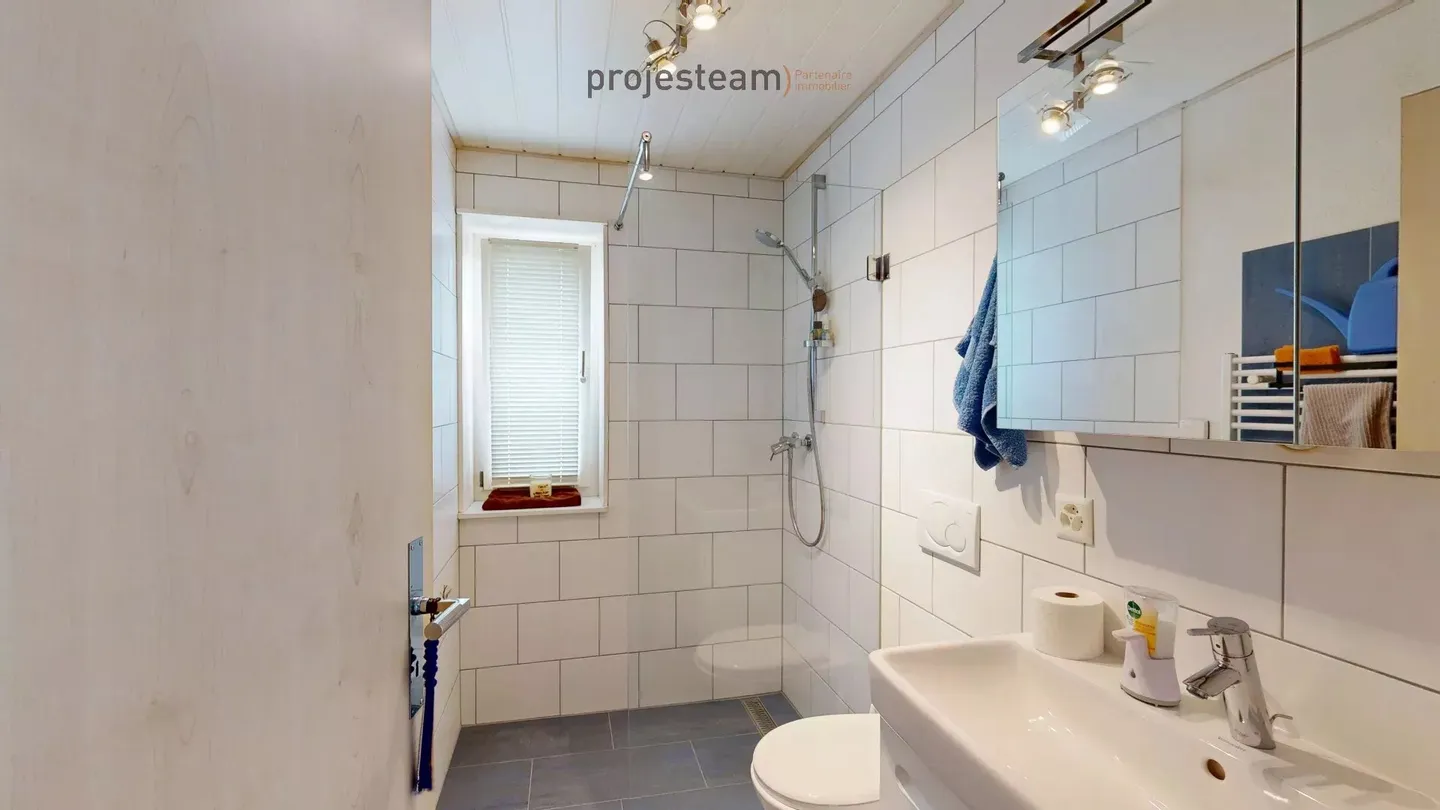 Charmante villa individuelle rénovée avec goût – Cousset centre, à 7 min de Payerne - Photo 11 sur 13