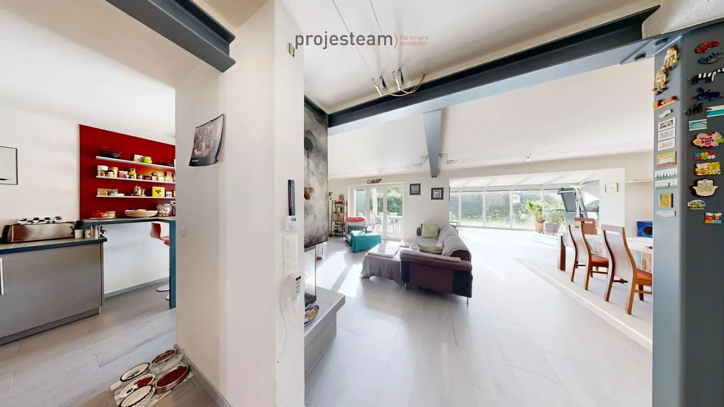 Charmante villa individuelle rénovée avec goût – Cousset centre, à 7 min de Payerne - Photo 6 sur 13