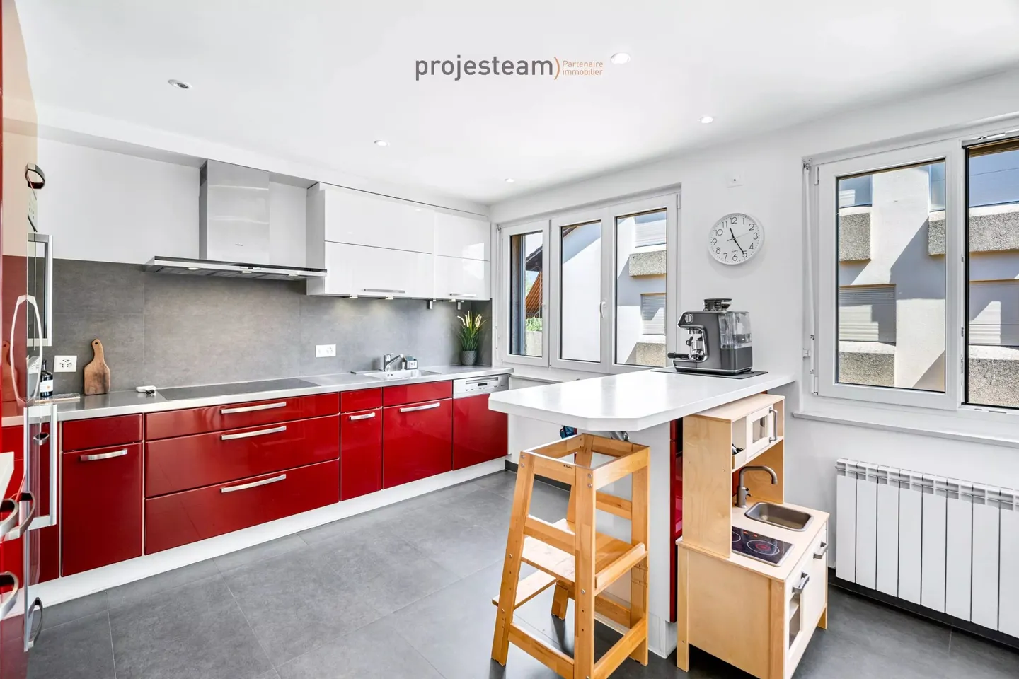Magnificent penthouse duplex with 4.5 rooms and mezzanine in Chavannes-de-Bogis - Photo 5 of 13