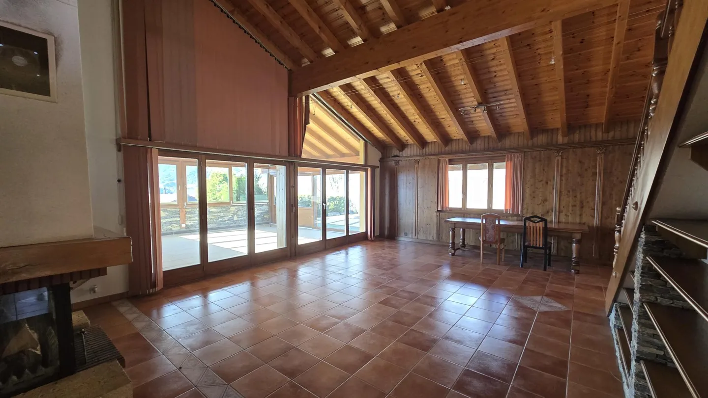 Spaziosa villa con 7,5 stanze di 200m2 netti su un terreno di 845m2 a Savièse - Foto 7 di 13