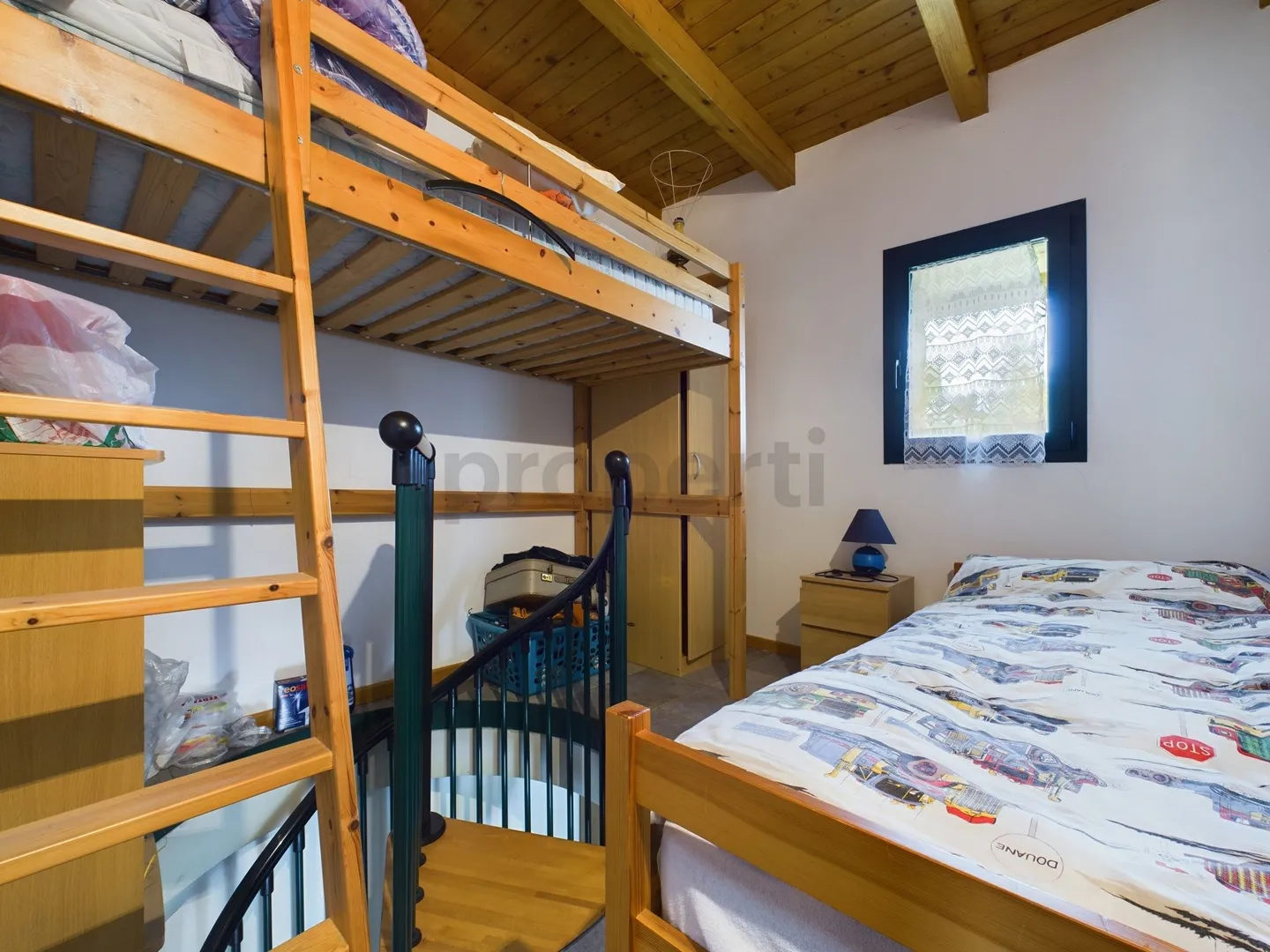 Vendesi affascinante casa unifamiliare con vista mozzafiato con 6 locali a Dalpe - Foto 10 di 13