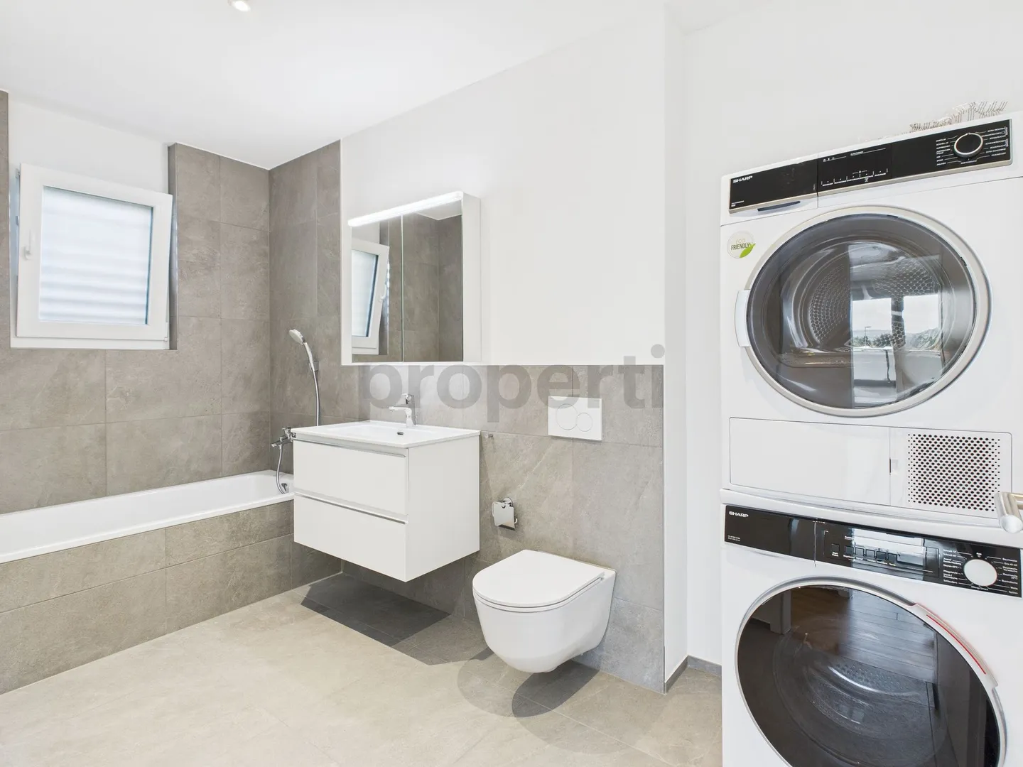 Dreamlike 4.5-room penthouse apartment in Huttwil - Start with 1 month rent-free - Photo 9 of 11