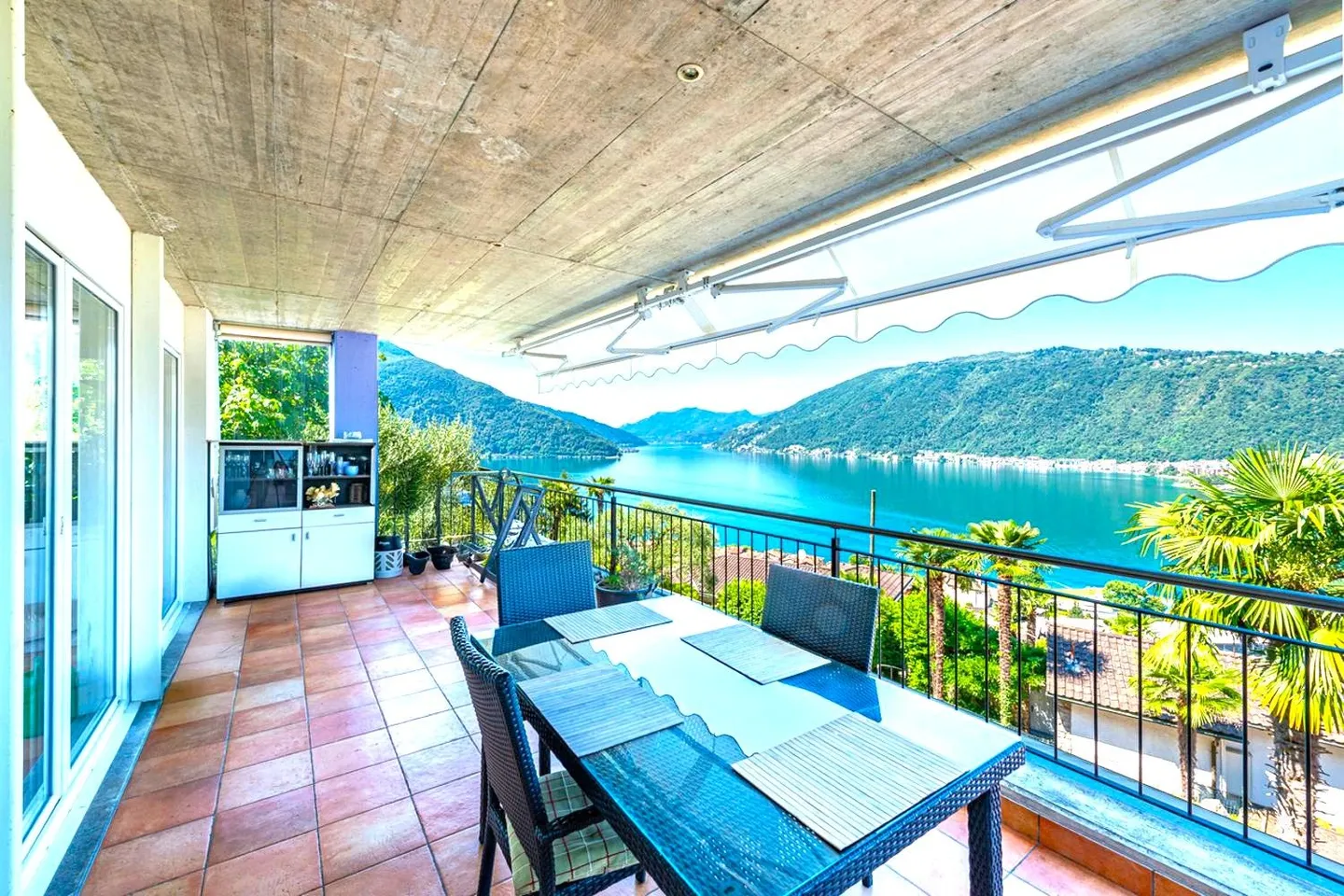 Charmantes Einfamilienhaus mit 4,5 Zimmern und Seeblick mit Erweiterungspotenzial in Bissone - Foto 7 von 8