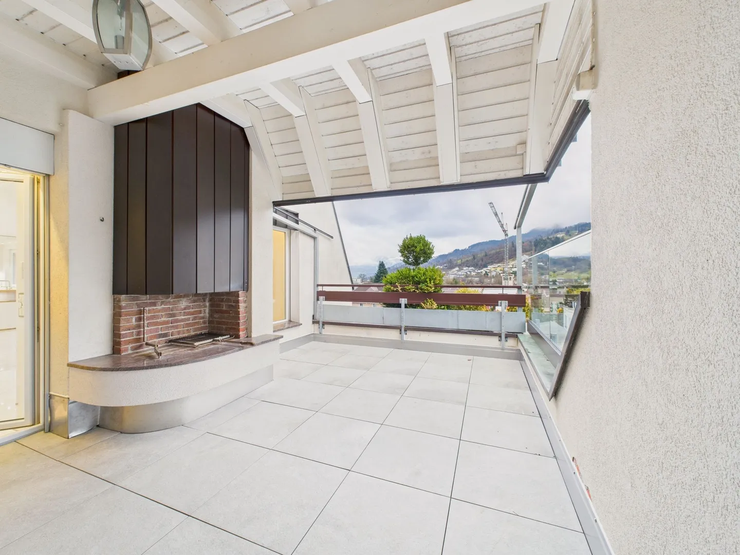 Appartamento duplex esclusivo di 3,5 stanze con vista montagna a Kriens - Foto 8 di 10