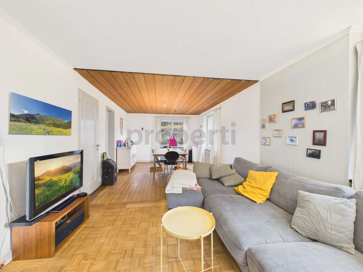 Casa unifamiliare in posizione collinare su un ampio terreno, Reinach (BL) - Foto 8 di 13