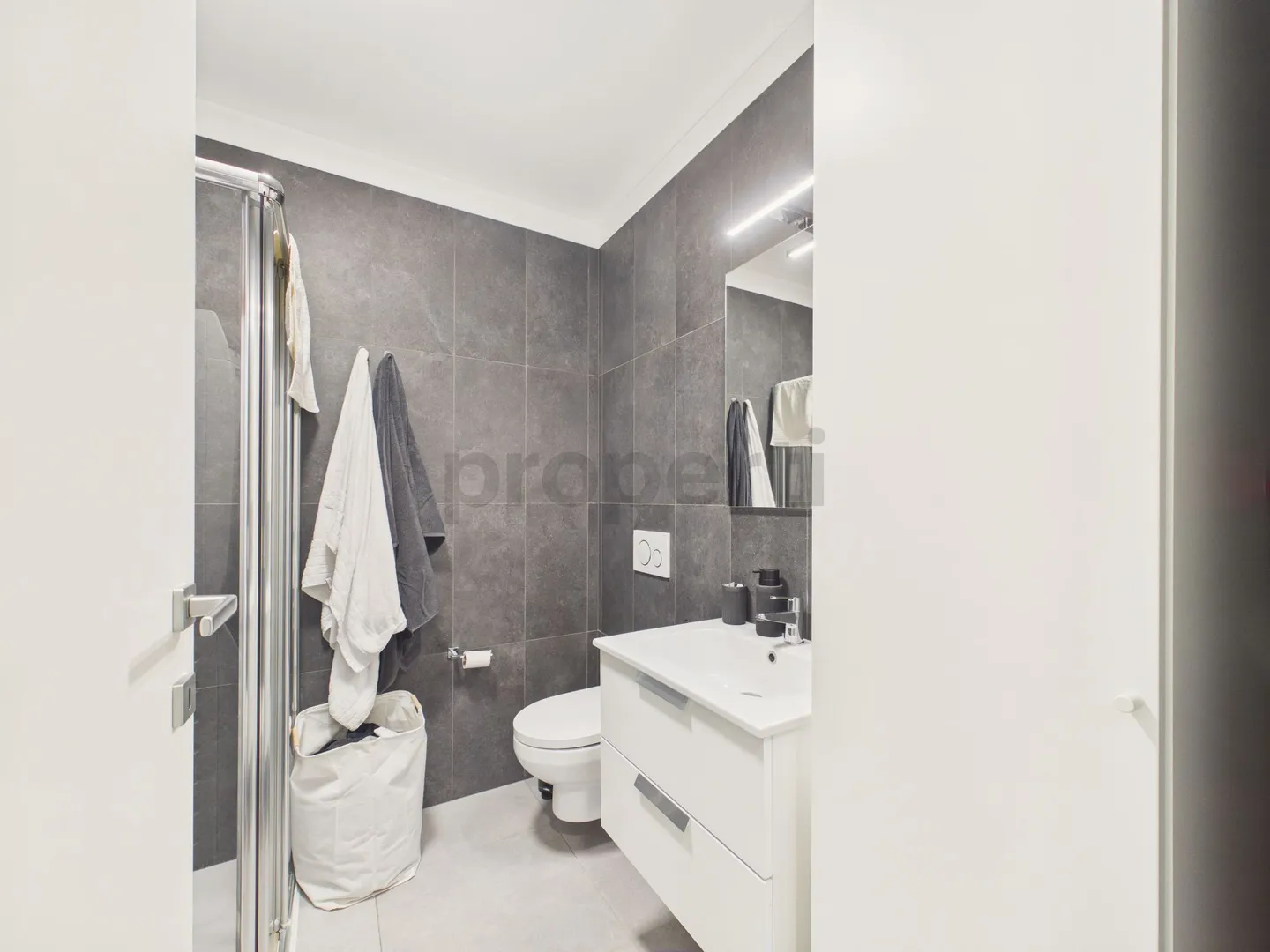 Appartement moderne 2.5 pièces avec balcon, Claro- Bellinzona - Photo 9 sur 10