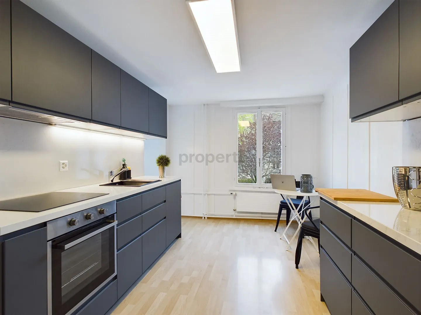 Central and modern - 4.5-room apartment in Degersheim - Photo 5 of 13