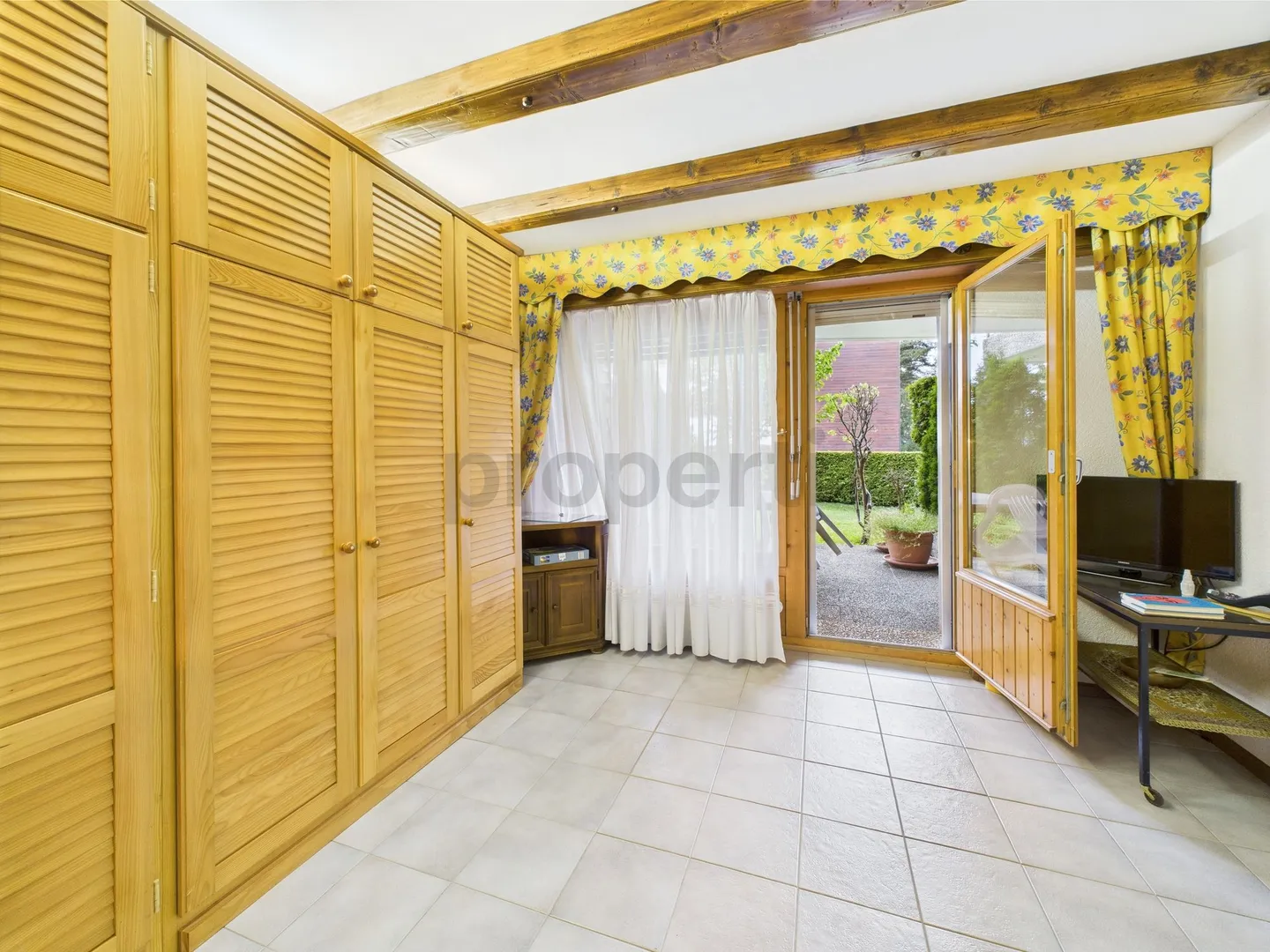 Charming studio with terrace and garden in Crans-Montana - Photo 1 of 11