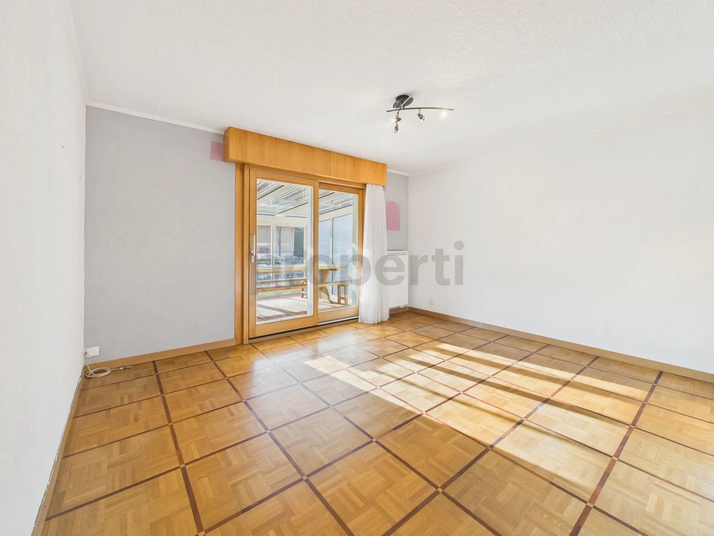 Spacieux 3.5 pièces  appartement avec vue dégagée à Vétroz - Foto 1 von 13