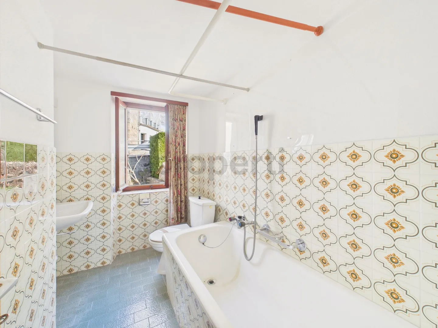 Geräumiges 7,5-Zimmer-Reihenhaus mit großem Keller, Alto Malcantone-Mugena - Foto 12 von 13