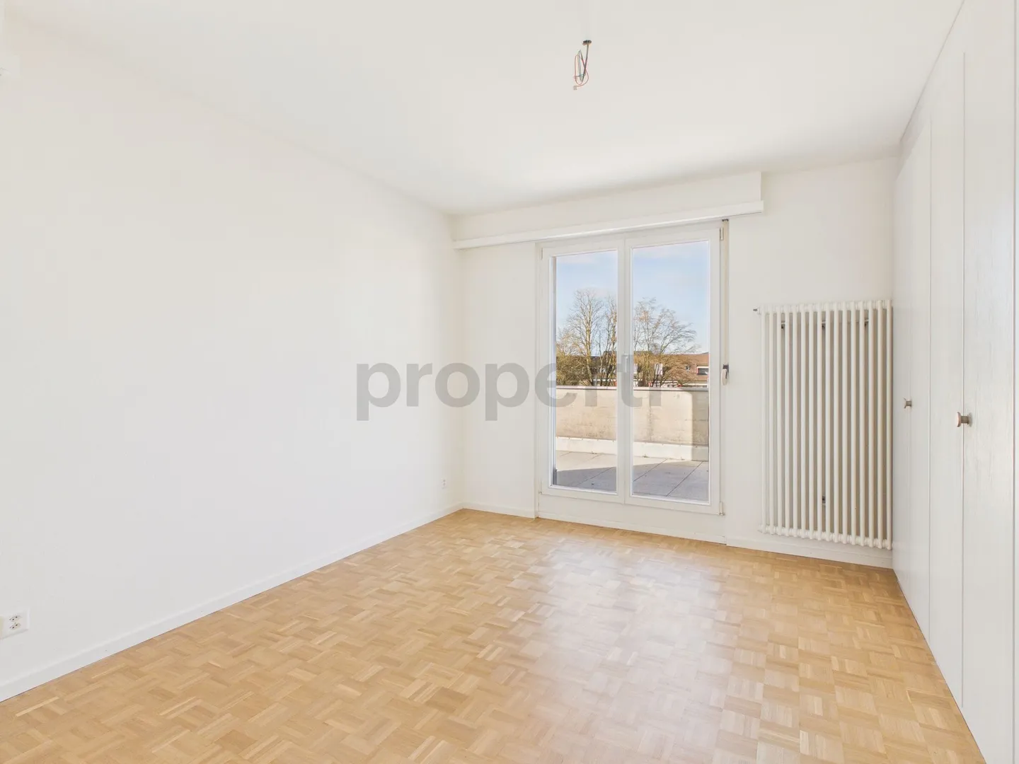 Newly renovated 3.5-room apartment in Reinach - Photo 4 of 7