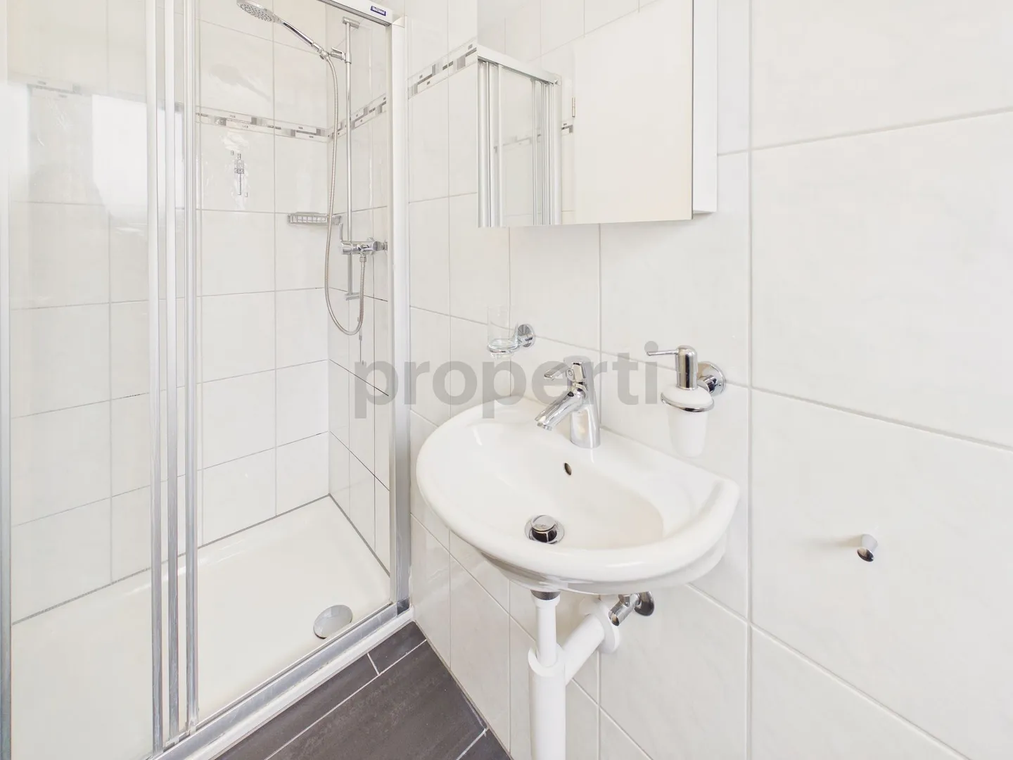 Maison familiale spacieuse à Urtenen - Photo 11 sur 13