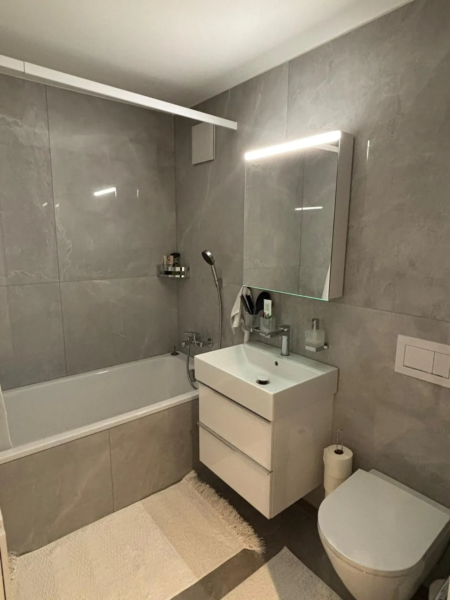 Moderne 4.5-Zimmer-Attikawohnung mit Balkon, Bülach - Photo 8 of 12