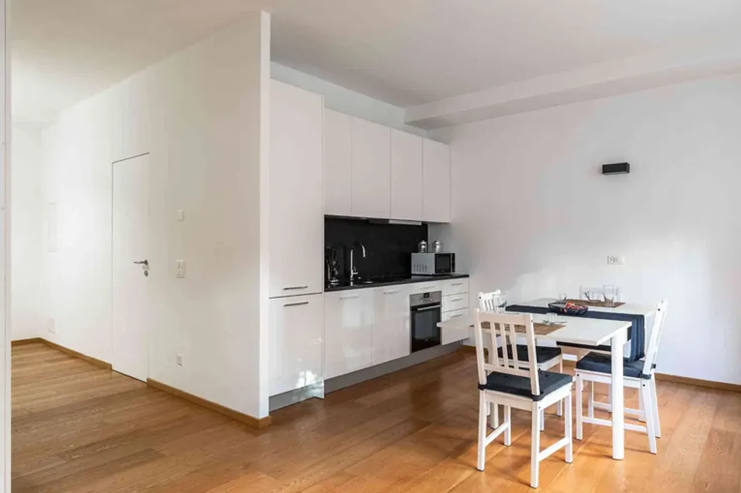 Appartement élégant à Lugano - Photo 5 sur 12