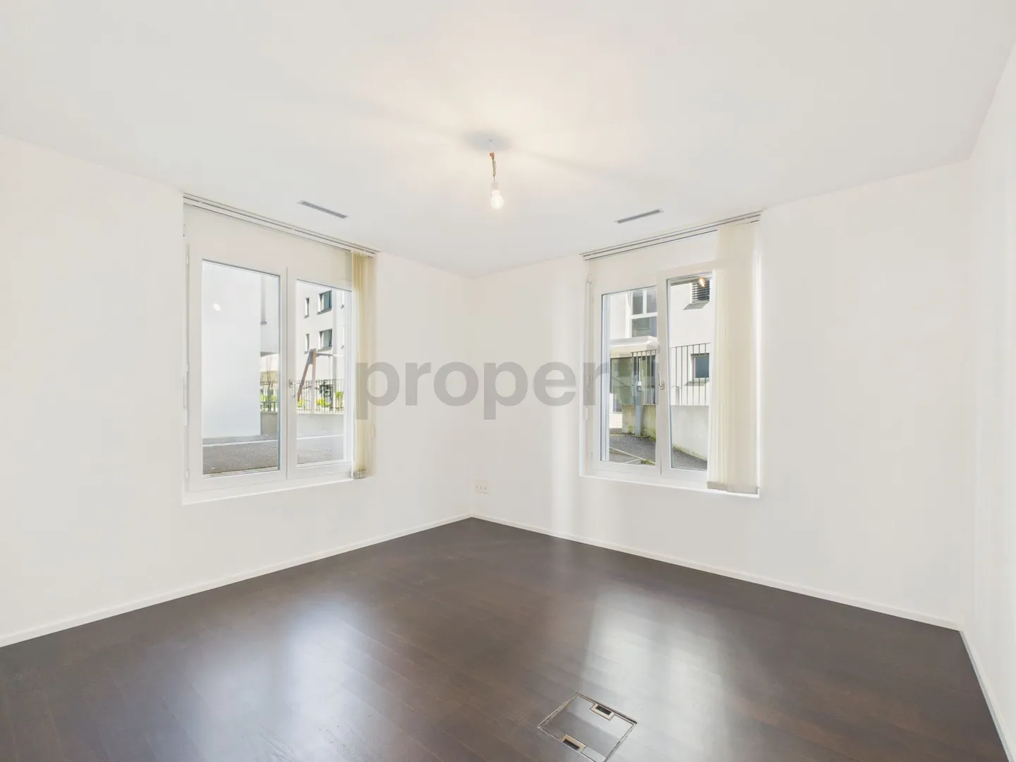 Moderne 4.5-Zimmer-Wohnung mit Aufzug, Opfikon - Photo 8 of 10