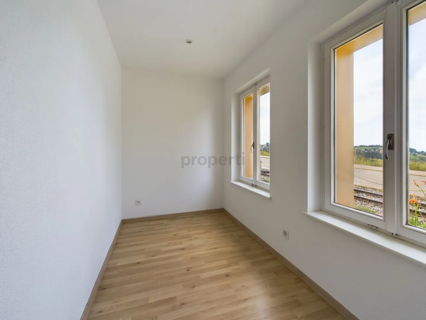 Attraktives Wohnhaus in begehrter Trogener Lage  Ihre solide Investitionsmöglichkeit - Foto 8 von 13