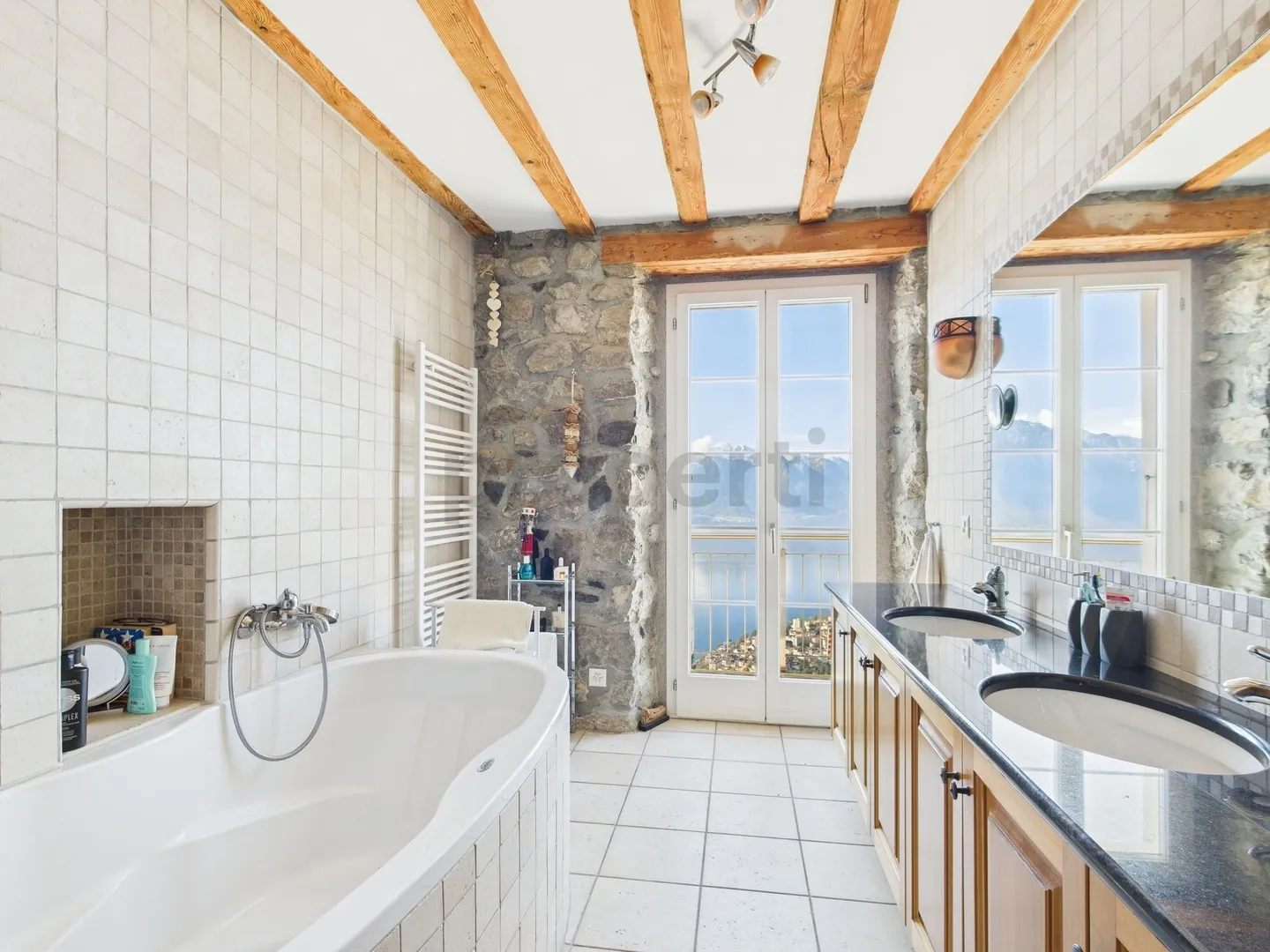 Prestigieuse maison avec vue lac exceptionnelle - Photo 8 sur 11