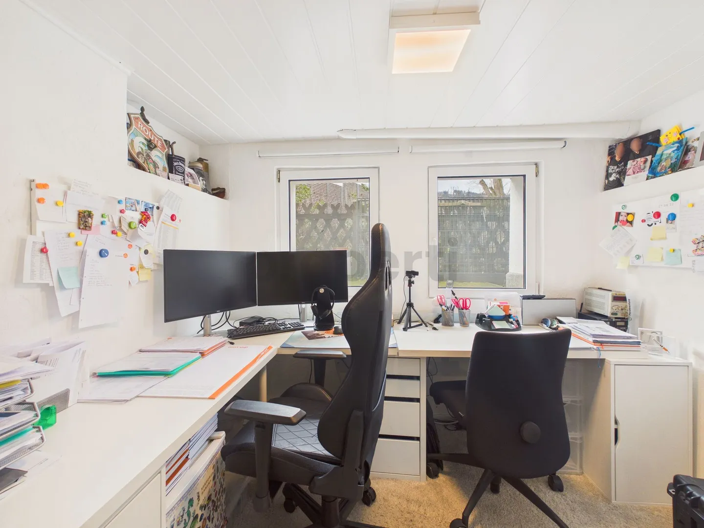 Renovated 6.5-room single-family house with spacious garden in Menziken - Photo 9 of 13