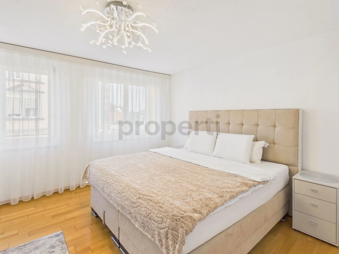 Appartamento tranquillo di 4,5 stanze con ascensore e garage sotterraneo, St. Margrethen - Foto 8 di 13