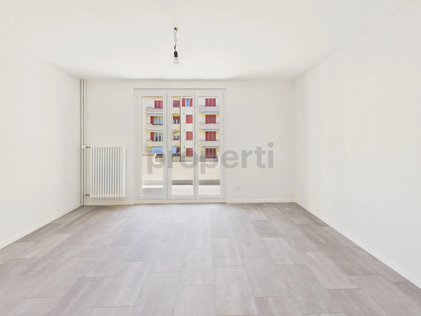 Charmante Wohnung mit Balkon - Foto 2 von 10