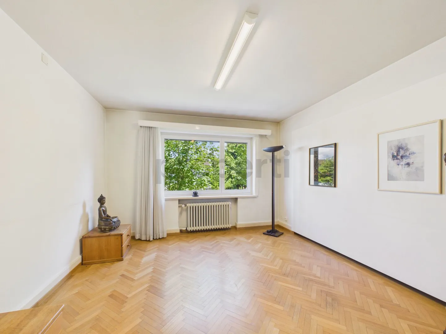 Central residential location, spacious balcony and best connections near the train station - Photo 7 of 10
