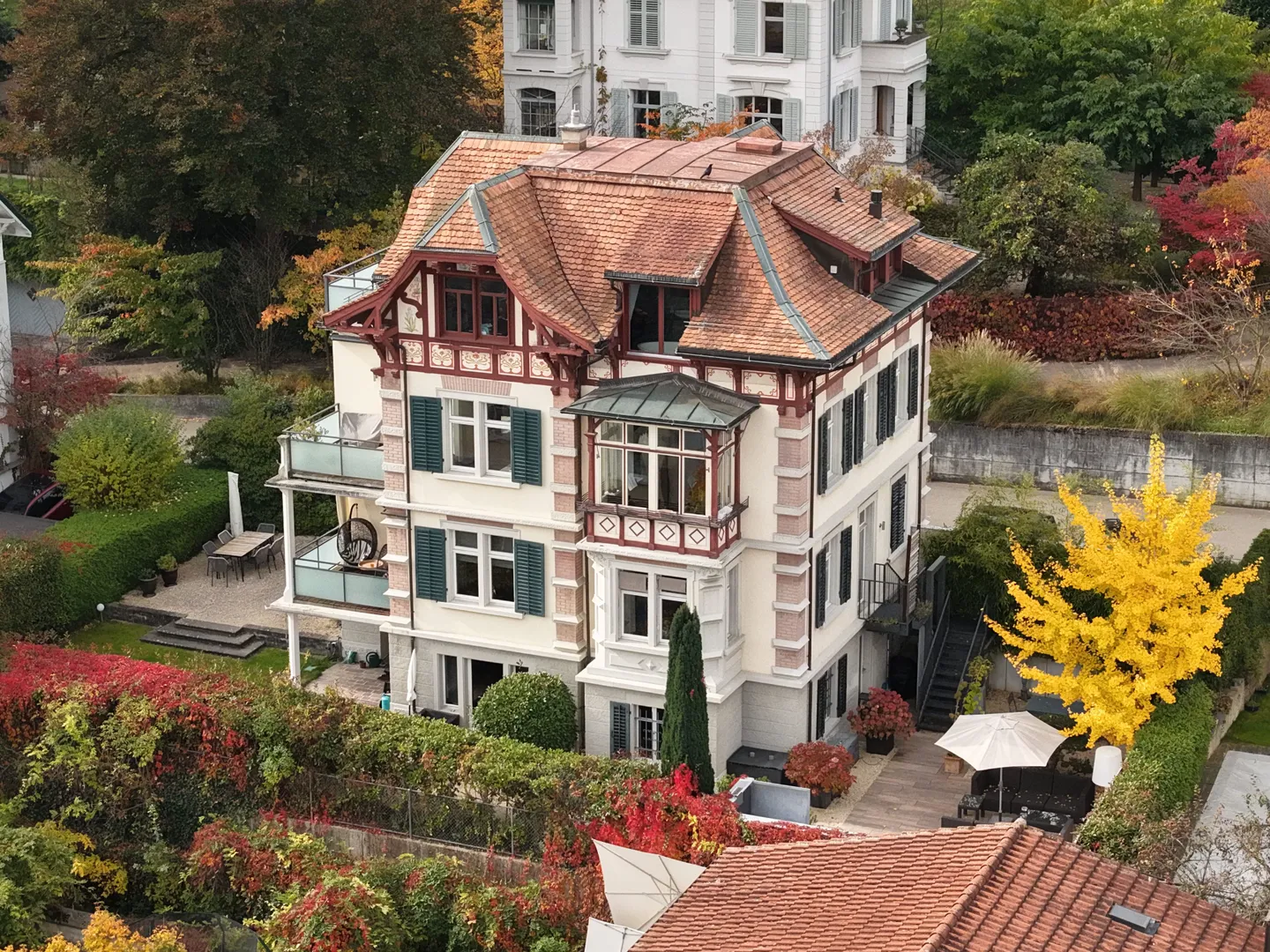 Exclusive Residence with Lake View: The Villa Morgenblick in Kilchberg - Photo 1 of 10