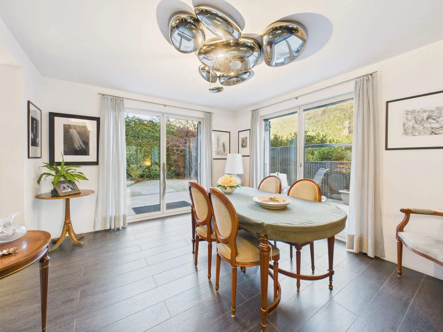 Luminosa villa unifamiliare con 5.5 locali a Riva San Vitale, TI - Foto 6 di 13