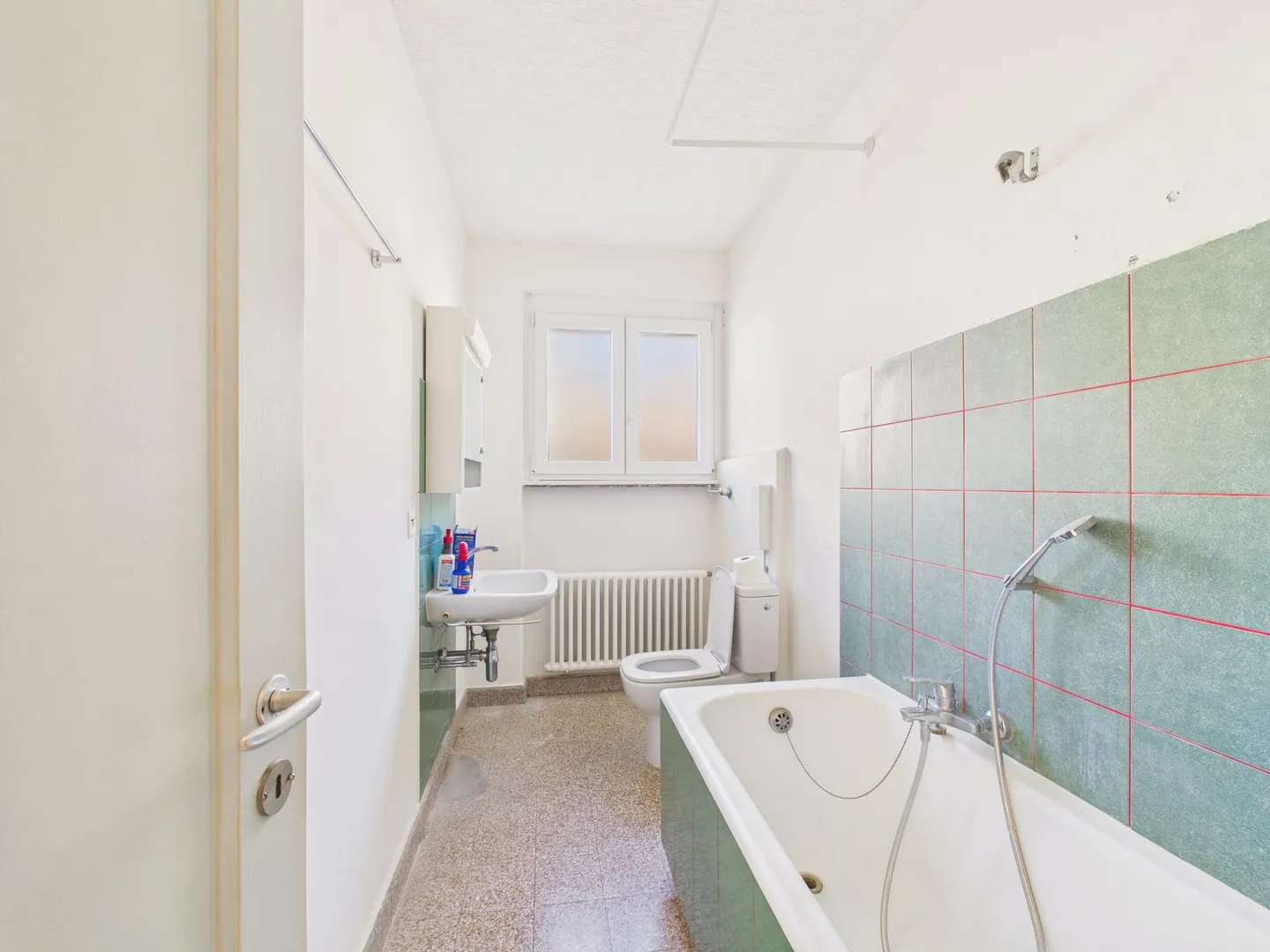 Great opportunity in Morbio Inferiore: Multifamily Building for Sale - Photo 11 of 12