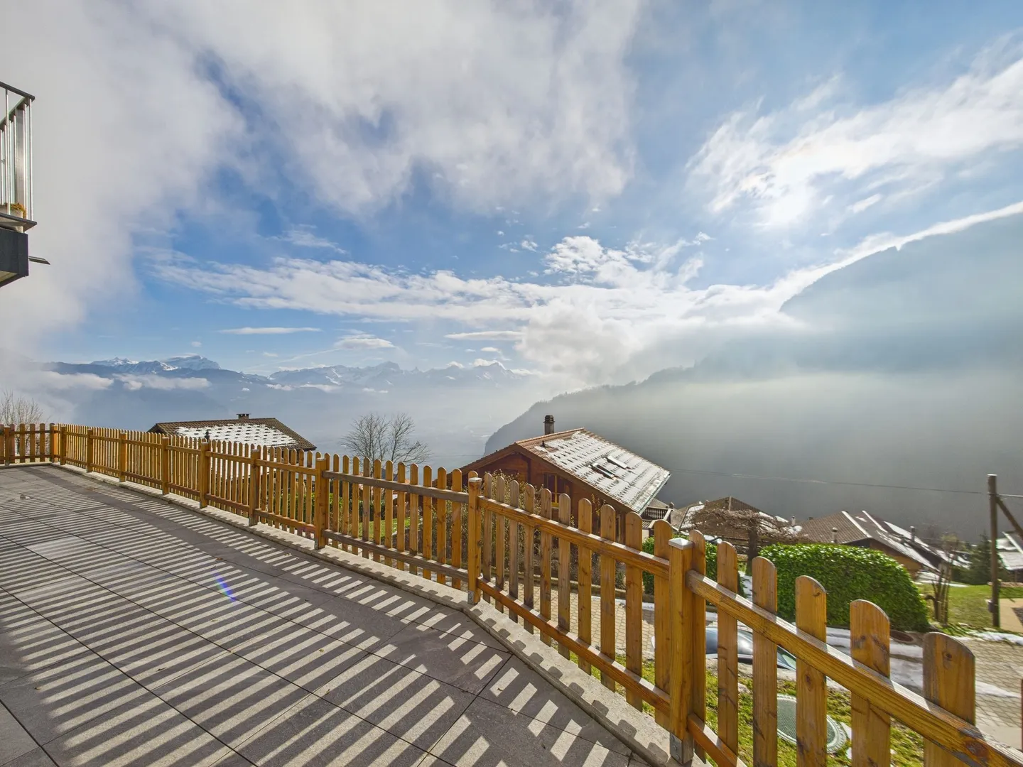 Geräumige und helle 4,5-Zimmer-Wohnung mit großer Terrasse und atemberaubendem Bergblick in Miex, VS. - Foto 11 von 13