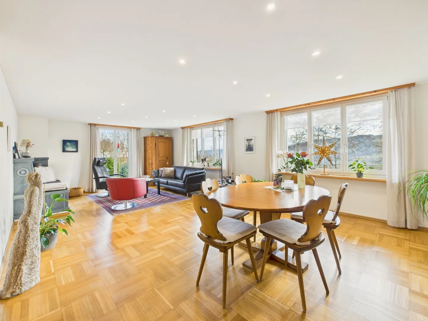 Impressionante casa unifamiliare con grande giardino a Dagmersellen, Canton LU - Foto 7 di 13