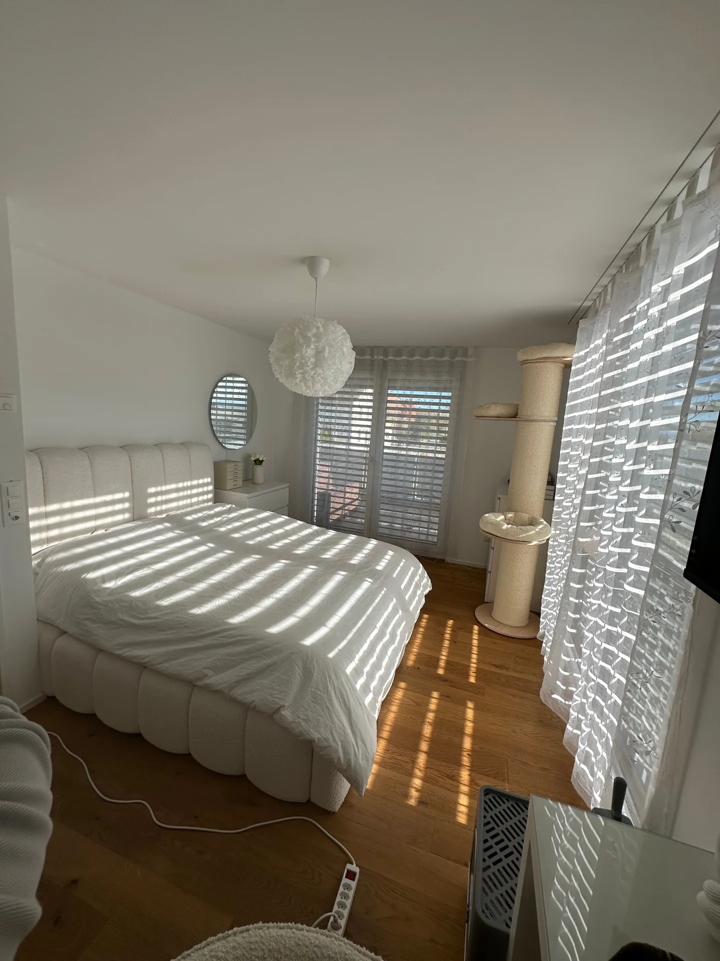 Family-friendly 6.5-room single-family house with generous garden area in a central location - Photo 5 of 13