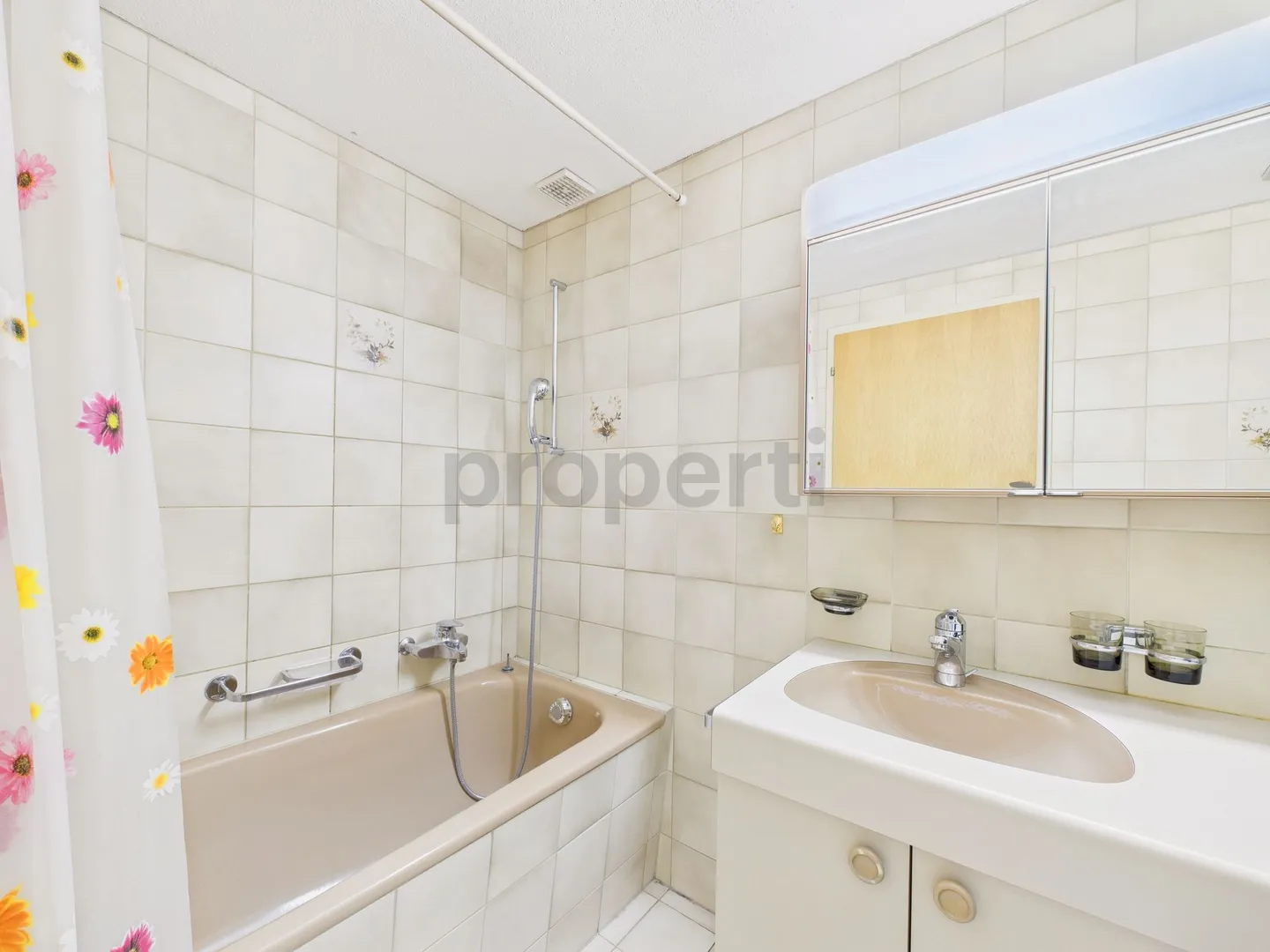 Grosszügige 6.5-Zimmer-Wohnung - Foto 11 von 13