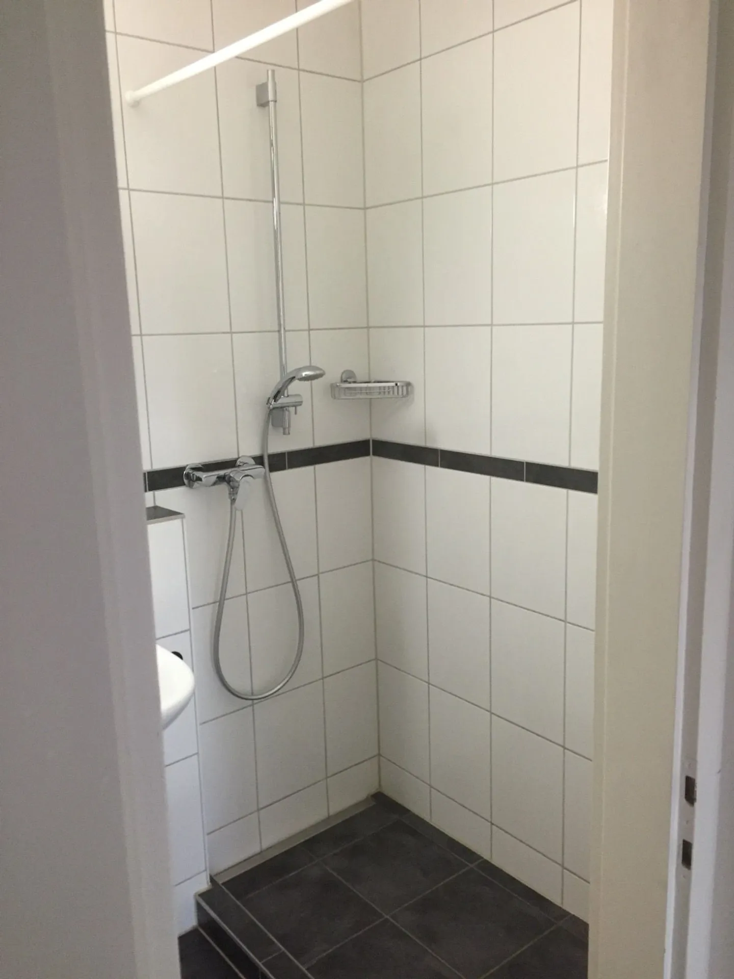 Bright 2-room apartment with practical basement space, Füllinsdorf - Photo 9 of 10