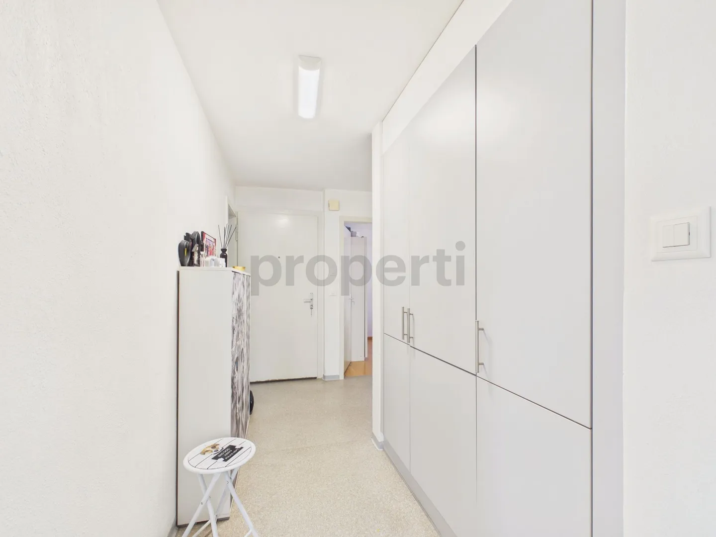 Helle Wohnung mit sonnigem Balkon - Foto 5 von 12