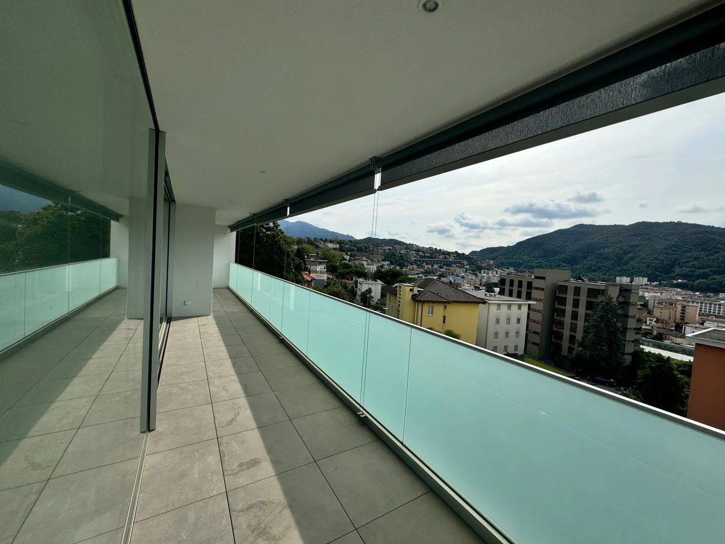 New 4.5 Room Apartment in Vacallo - Photo 11 of 12